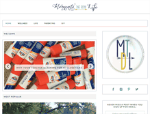 Tablet Screenshot of momentsthatdefinelife.com